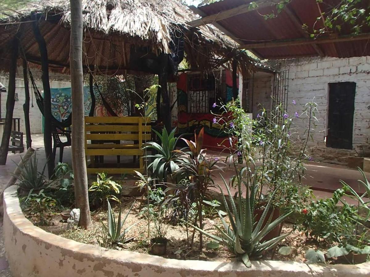 El Garaje Hostal Taganga Εξωτερικό φωτογραφία