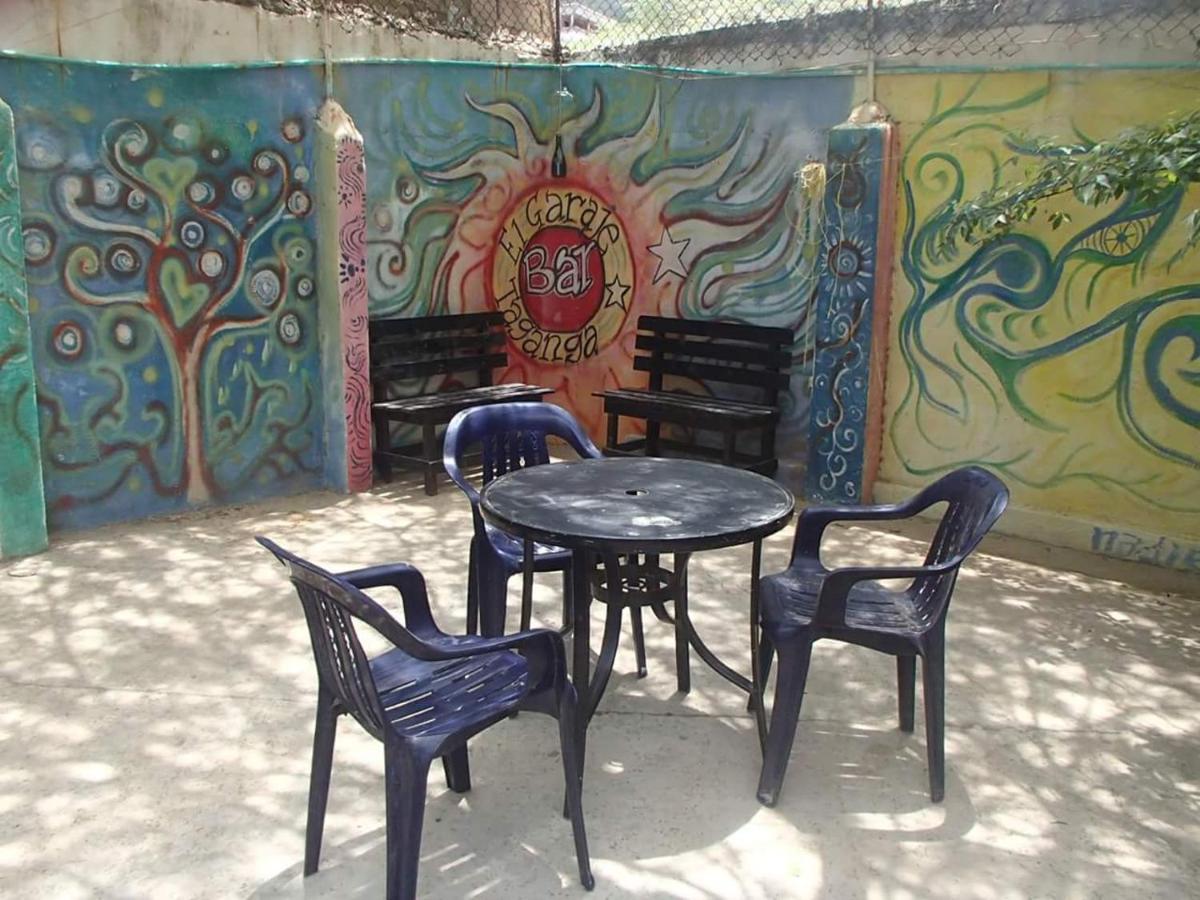 El Garaje Hostal Taganga Εξωτερικό φωτογραφία